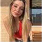 Profesora particular comprometida, empática y perfeccionista, que adapta cada clase al alumno para lograr los mejores resultados.