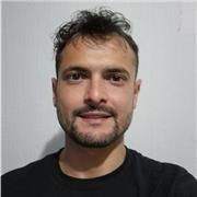 Profesor universitario capaz de adaptarse a cualquier nivel académico relacionado al conocimiento del cuerpo