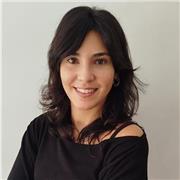 Soy Ana y soy profesora particular de francés y busco dar clase a estudiantes de cualquier edad