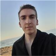 Estudiante de Ingeniería del Software, puedo dar cualquier tipo de matemáticas desde ESO hasta Bachillerato