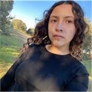 Profesora de piano con más de 13 años de experiencia 