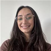 Professora há 8 anos com experiência no exterior. Inglês natural, prático e personalizado para você!