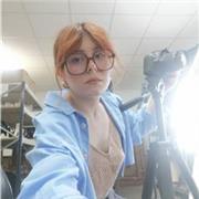 Étant à Strasbourg je donne la plupart du temps des cours particuliers de français et de littérature.