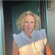 I am fast learning and flexible. Love to teach languages: English as foreign language and Russian - native.