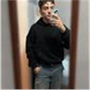 Diplomato al liceo scientifico opzione scienze applicate con votazione massima. Attualmente studente di ingegneria aerospaziale al