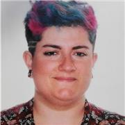 Profesora para peques de matematicas, para mayores de informatica general, para adolescentes de programacion