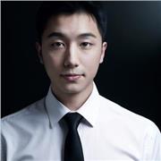 I am Chinese and previously studied for a master's degree in the UK. My Chinese is fluent and standard, and my English is equally