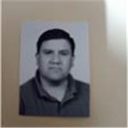 Profesor de ciencias imparte clases a mi el secundaria, preparatoria, licenciatura y posgrado