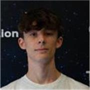 Je suis jeune étudiant motivé et appliqué qui cherche a aider ceux qui ont plus de difficulté ! 