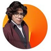 Docente de Matemática apasionado por enseñar a personas de todas las edades, con un enfoque práctico, claro y motivador. Transform