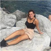 Diplomata al liceo delle Scienze Umane, Studentessa di Psicologia