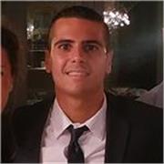 Prof. Luca Parona, Laureato magistrale in scienze motorie e management dello sport, Professore di educazione fisica e sostegno