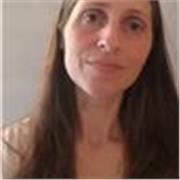 Profesora de lengua y literatura castellana, especialista en desarrollo de la lectoescritura en la primera infancia