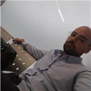 Fino alle equazioni differenziali me la cavo. Potrei esseri utile per ripetizioni di matematica e aiutarti con in compiti estivi