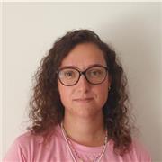 Imparto clases de apoyo escolar adaptadas al nivel de cada alumno.