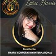 Soy licenciada en educación y tengo certificado Tefl, y un MASTERY en Wallapop Street English la cual es una reconocida institució