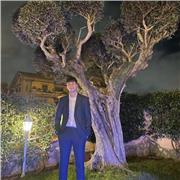 offri ripetizioni online in tutte le materie per ragazzi, diplomato con 100 al liceo scientifico