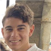 Sono diplomato al Liceo Scientifico e offro ripetizioni di matematica per studenti delle scuole medie e superiori
