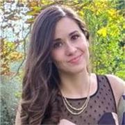 Docente di Fisica impartisce lezioni in fisica per studenti di liceo ed istituti tecnici professionali