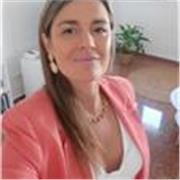 Preparo oposiciones en las que hay temas de Derecho. También ofrezco mentorias motivacionales y recursos para organizarse