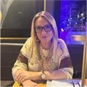 *Sono una docente di diritto cdc A-46 con laurea magistrale in giurisprudenza, pronta a supportarti nel tuo percorso di studi.