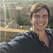Profesor de programación para principiantes y niveles básicos con 3 años de experiencia profesional en el sector