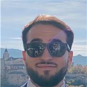 Soy protésico dental, estudie por la rama de ciencias y además práctico multitud de deportes además de tocar la guitarra