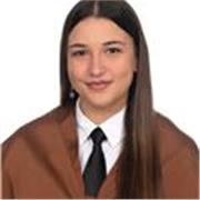 Me considero una persona dinámica, con muchísima energía, responsable y con muchas ganas de trabajar. A niños de cualquier edad.