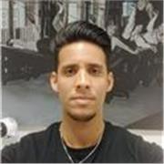 Clases de pilates para trabajar la corrección postural, estiramientos y fuerzas