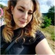 Laurenda magistrale in lingue (tedesco e cinese) impartisce ripetizioni private da remoto