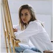 Studentessa in Pittura (Accademia di belle ari Brera) e illustratrice professionale propone lezioni di Pittura, disegno ed illustrazioni a Milano e online