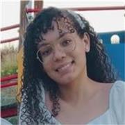 soy estudiante universitaria de Derecho y ofrezco clases particulares de inglés y apoyo escolar