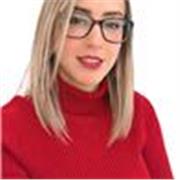 Profesional titulado con experiencia en matemáticas, castellano y literatura 