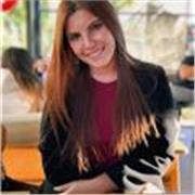 Profesora de biología con 5 años de experiencia ofrece clases particulares para niños y adultos en Barcelona.