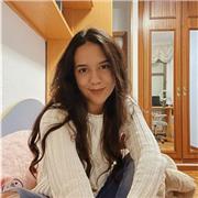 Ingeniera, tengo experiencia dando clases particulares tanto en la universidad como a estudiantes de primaria, ESO