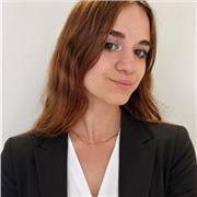 Studentessa al terzo anno di Medicina con diploma di liceo Linguistico disponibile per ripetizioni, aiuto compiti e metodo di stud