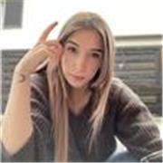 Neolaureata in lingue e culture moderne all’Università di Pavia impartisce lezioni private di inglese