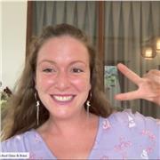 English online teacher Julia from the UK