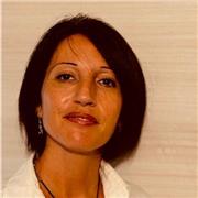 Disponibile per lezioni individuali/di gruppo di italiano, storia e geografia. Metodo, sintesi e elaborazione.