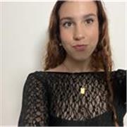 Estudiante de marketing y publicidad. Y he realizado bachillerato social