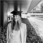 Laureata in psicologia per aiuto compiti elementari e medie