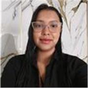 Profesora de ingles para chicos principiantes