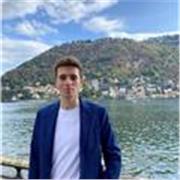 Neo laureato in Scienze della Comunicazione offre un supporto per aiuto compiti ma anche per qualsiasi altra materia umanistica