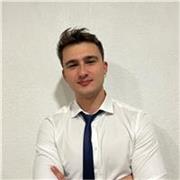 Soy graduado en Biotecnología, con Máster en Desarrollo e Innovación de Alimentos y más de 4 años de experiencia en investigación.