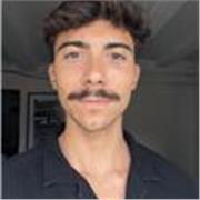 Profesor de piano. Todos los niveles. Aprender disfrutando de hacer música!