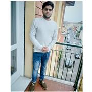 Mio chiamo Amir e sono passionato di insegnare inglese