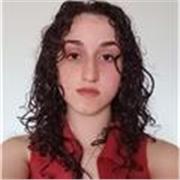 Studentessa di lingue offre lezioni di inglese a studenti di qualsiasi livello