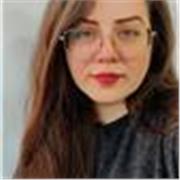 I give online English lessons for 1:1 and small groups