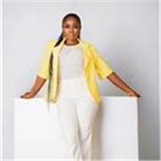 English tutor driving fluency, confidence, and excellence for international exam students