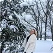 I give private lessons which include a lot of different lexical themes and grammar concepts 